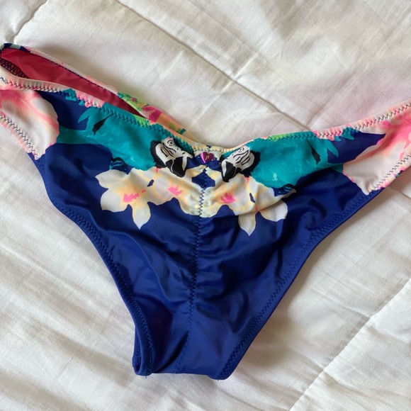 VS Y2K Tropical Bikini Bottoms - Picture 3 of 3